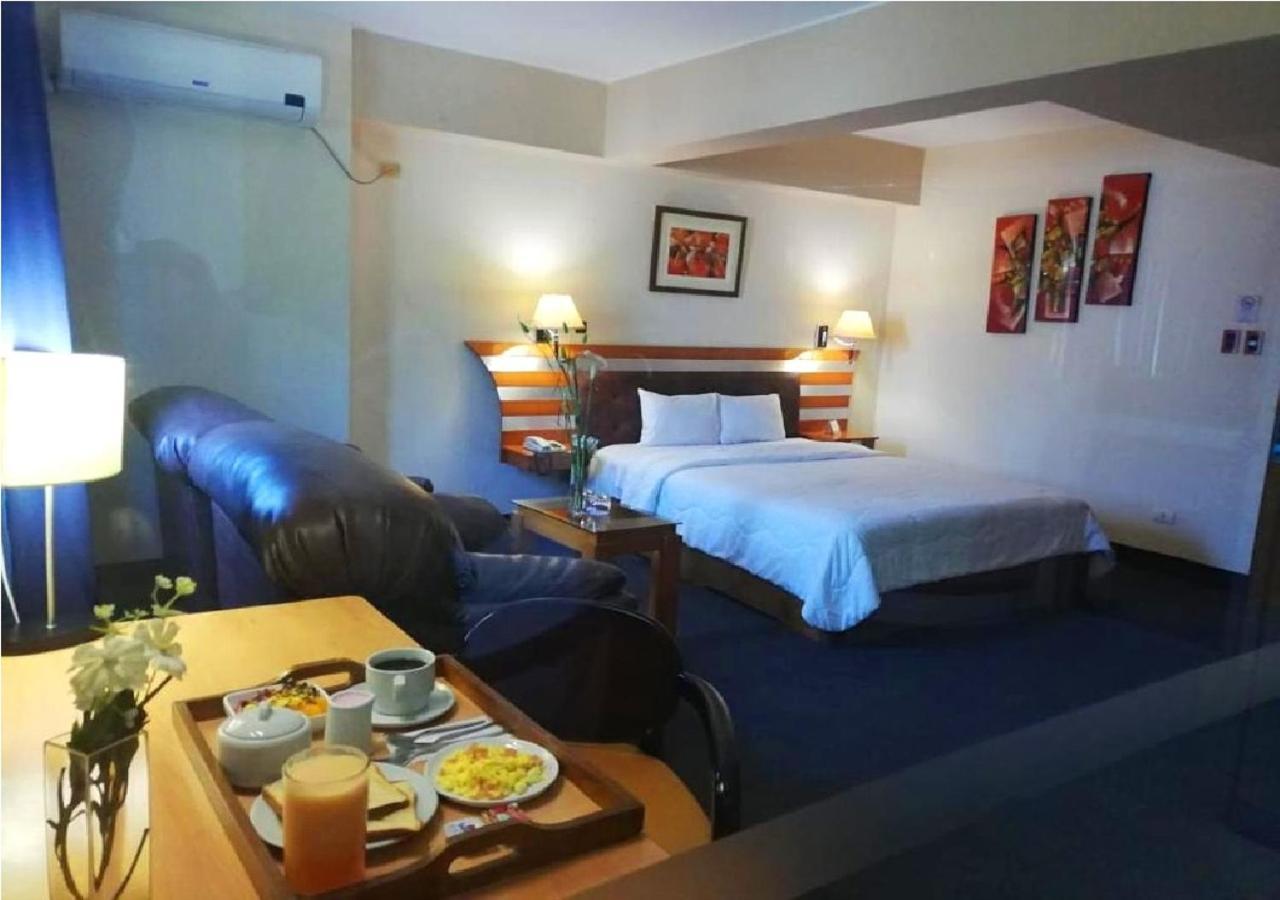 Blue Star Hotel Лима Екстериор снимка