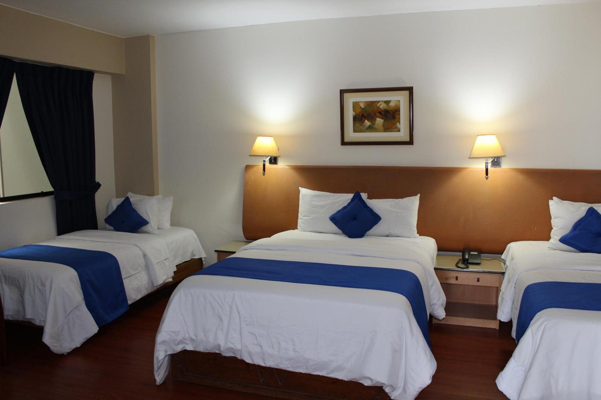 Blue Star Hotel Лима Екстериор снимка