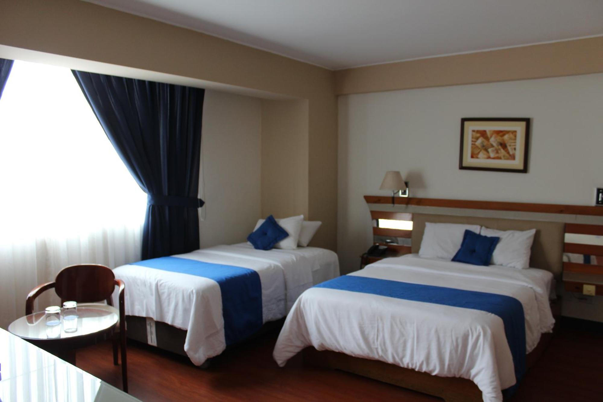 Blue Star Hotel Лима Екстериор снимка