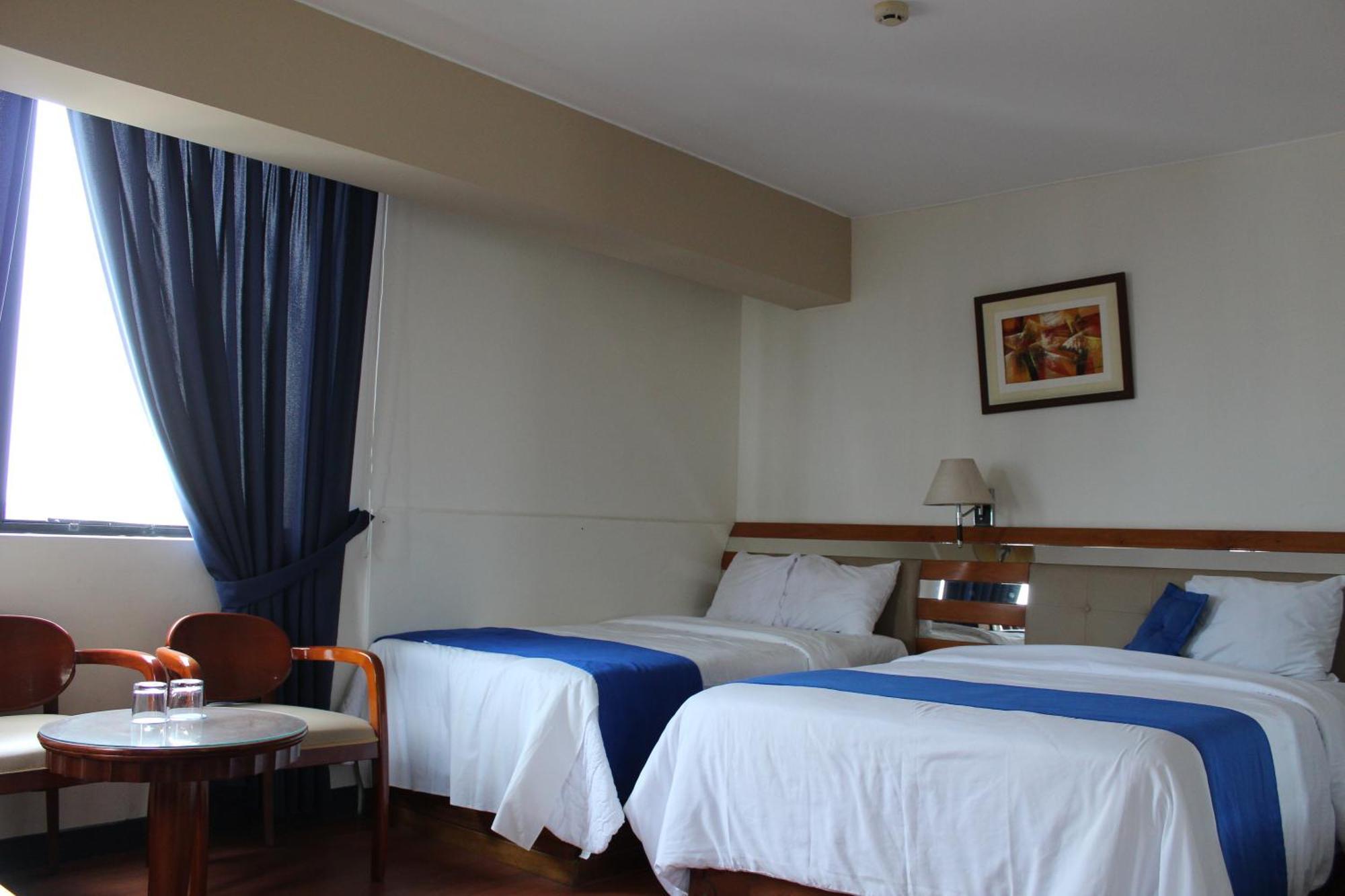 Blue Star Hotel Лима Екстериор снимка